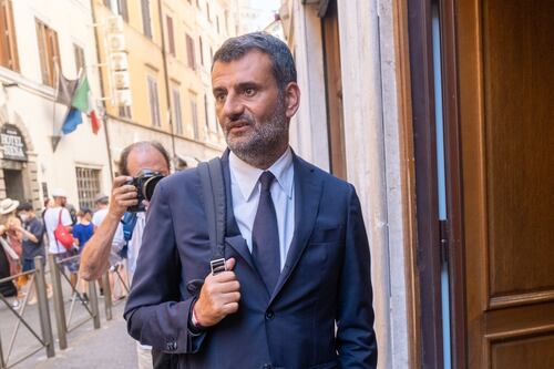 Anci, la sprecopoli degli stipendi d’oro. Così fa felici i dirigenti