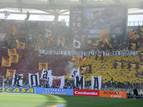 Barriere eliminate, si riempie la Curva Sud