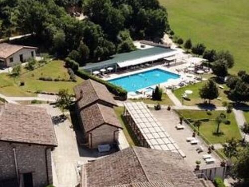 Scandalo sanità, le asl romane si prestano i dirigenti pagandoli a peso d'oro (più rimborsi)