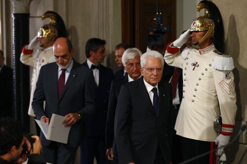 Le due linee del Quirinale sulla crisi