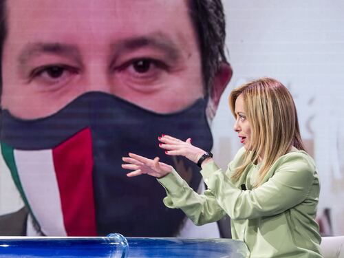 Matteo Salvini e Giorgia Meloni sfidano l'Ue: la riforma. Dal disgelo alla strategia per il Colle