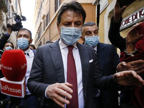 Conte fa il vago: "Candidatura a Siena? Non ne so nulla"