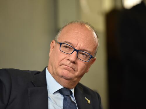 Istruzione, i complimenti a Valditara dal direttore Ocse: “Mai così tanta attenzione in Italia”