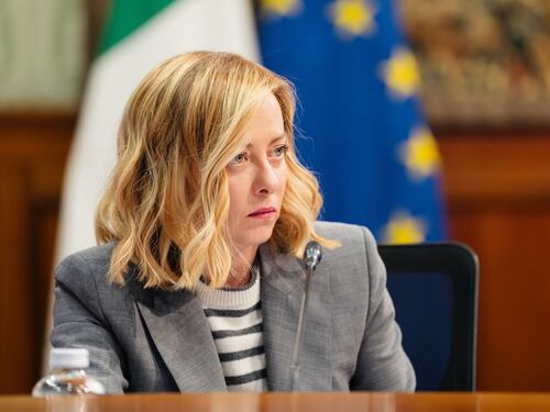 8 marzo, il messaggio di Meloni: "Le donne il cuore pulsante della società"