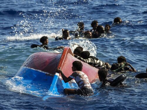 I migranti ce li manda la Russia. Crosetto accusa la Wagner: “Guerra ibrida”