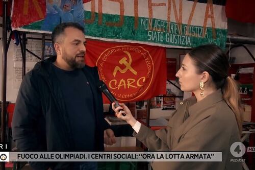 Fuori dal coro, compagni allo scoperto: "Prendere il Paese con ogni mezzo"