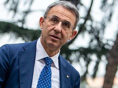 Il M5S in Campania punta su Costa
