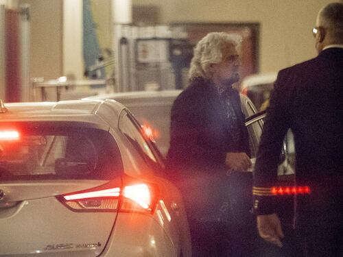 Beppe Grillo mette a posto Conte: "Non sono un cog...ne!" Guerra M5s, la mossa per fregare Giuseppi
