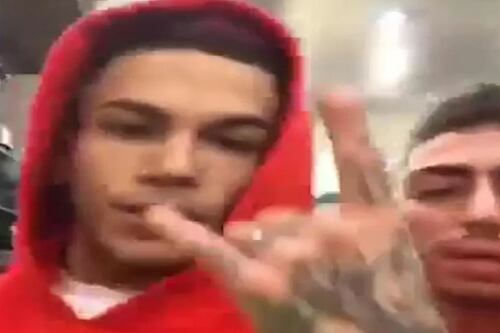 In un video Sfera Ebbasta con la banda dello spray: "Che schifo quell'incontro"