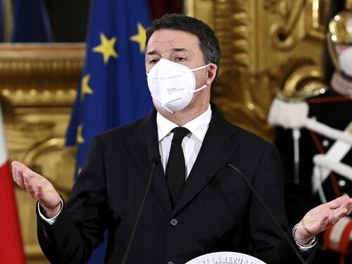 Consultazioni, Fico riparte da Italia Viva. Così Renzi tira i fili della crisi, vittoria clamorosa sul programma