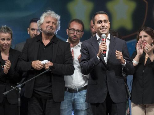 M5S, scoppia il caso Rousseau: "Illeciti sulla privacy"