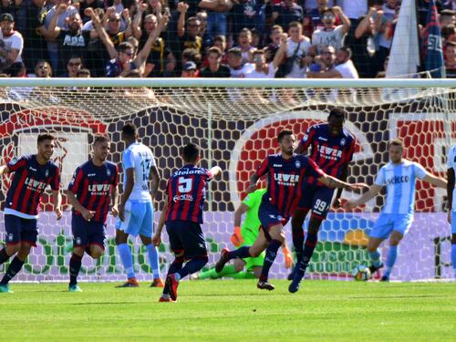 Lazio, occasione sprecata a Crotone. Con l'Inter sarà spareggio Champions