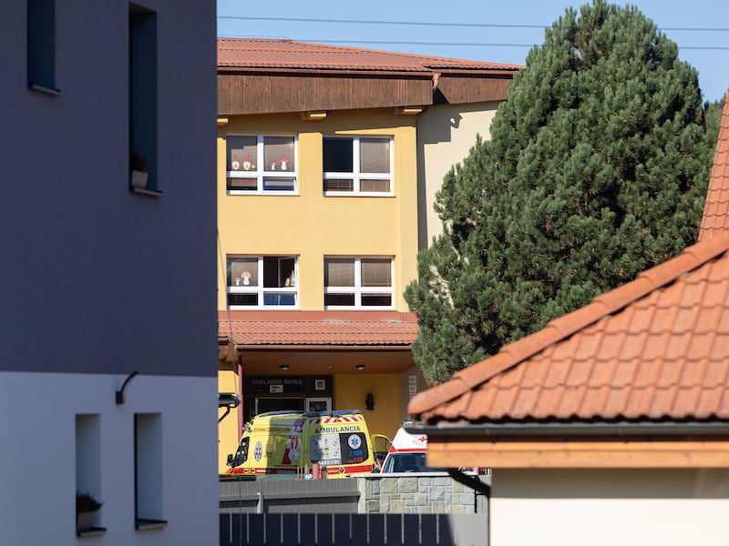 Slovacchia, accoltella e uccide l’insegnante. Arrestato alunno 13enne