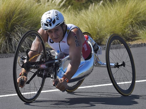 Alex Zanardi, la verità sul cellulare. Il videomaker che ha filmato l'incidente: non lo aveva in mano