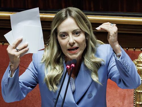 Giorgia Meloni attacca Vannacci: "Vera destra mai funzionale alla sinistra"