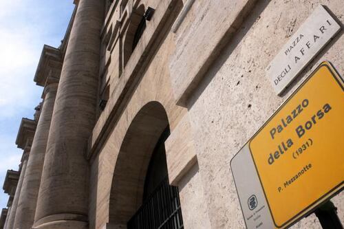Riparte la corsa dello spread: tocca 280 ma Piazza Affari limita i danni