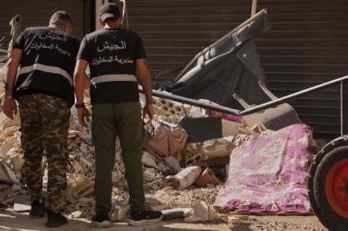 Israele bombarda di nuovo il Libano, tregua in bilico. Gli Usa: "Fermate gli attacchi"
