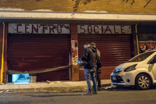 Roma ostaggio di 27 centri sociali