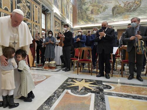 Papa Francesco da Fabio Fazio, il Pontefice vuol convertire la tv