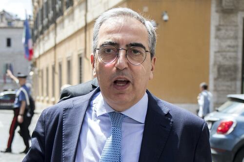 Pulizia etnica intellettuale. L'attacco choc (e senza motivo) di Piroso a Gasparri