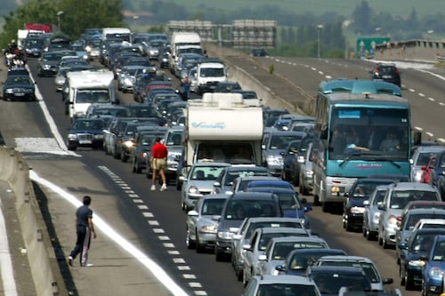 Su autostrade piombano i cinesi. La mossa che può cambiare tutto