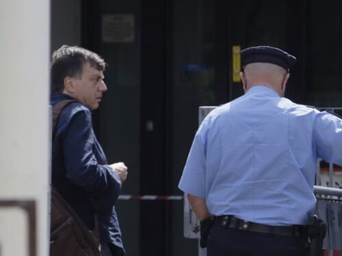 Valter Lavitola resta in carcere. Il gip: "Da lui ricostruzioni inverosimili". Ecco cosa non torna