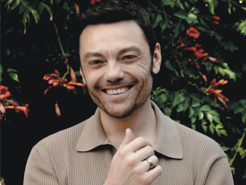 La promessa di Tiziano Ferro: "Pronto per Sanremo e nel futuro un film"