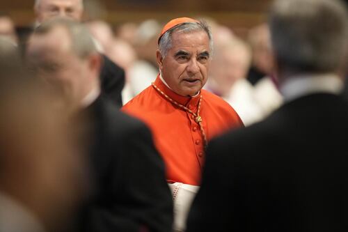 Pubblicato l'audio integrale della telefonata tra Papa Francesco e il cardinale Becciu