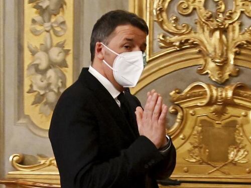 Arriva Draghi e Renzi gode: Conte non è un politico e si vede...