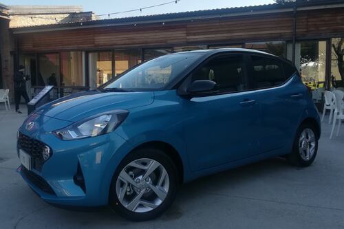 La Hyundai i10 diventa grande