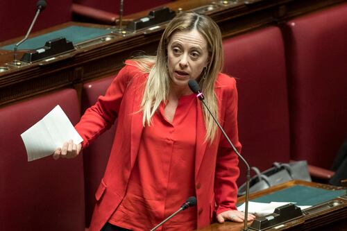 Altro che decreto Cura Italia. Così Giorgia Meloni incalza il governo. Cosa risponde Conte