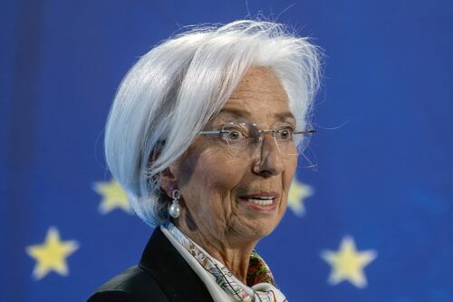 Ue, follie green e tassi da incubo: anche Lagarde ha capito che così non va