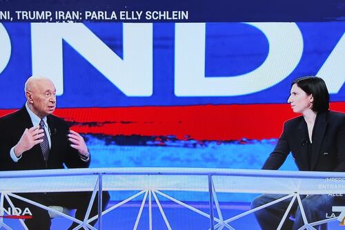 In Onda, Mieli fulmina Schlein: "Se fate la sceneggiata...". Cosa risponde