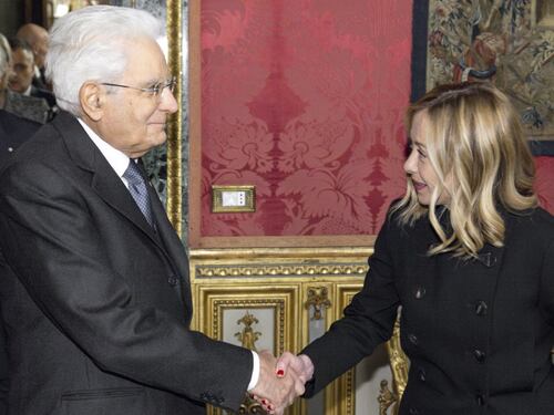 Giorgia Meloni da Sergio Mattarella, il pranzo al Quirinale: cosa trapela