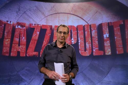 Caos mascherine, inchiesta bomba a Piazzapulita tra burocrazia killer e appalti ai condannati