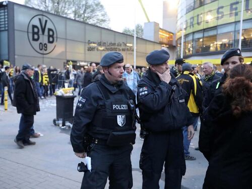 Dortmund, bombe sul pullman del Borussia: arrestato un islamista