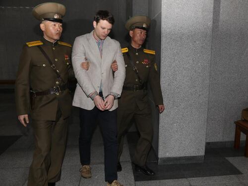 Morto lo studente americano condannato in Corea del Nord e liberato dopo 17 mesi