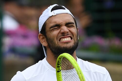 Berrettini ko. Federer fa finire il sogno del tennista romano a Wimbledon
