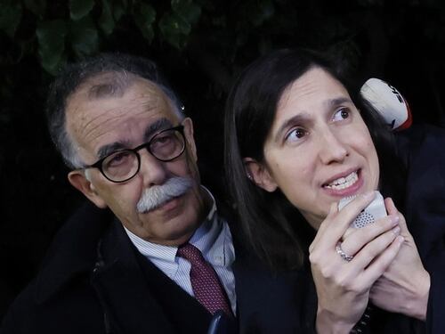 Per Schlein va tutto a Ruotolo: cortocircuito in Campania e campo largo in frantumi