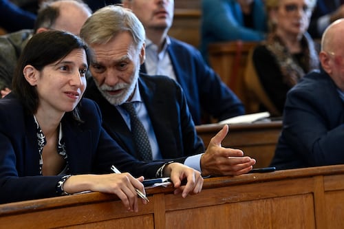 Ddl antisemitismo, il Pd si spacca. Delrio allo scontro con Schlein