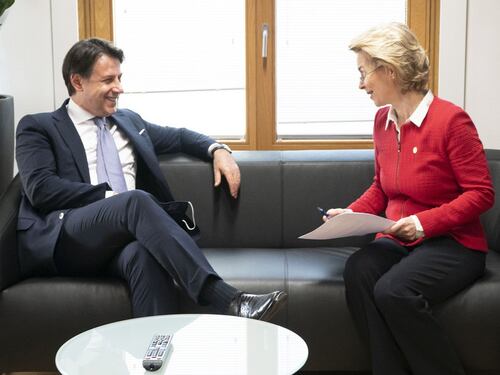 Ue, von der Leyen incontra Conte a Bruxelles: sgarbo a Meloni