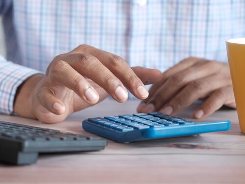 Riforma fiscale, spunta la bozza: come cambiano Irpef e Iva. Flat tax per tutti