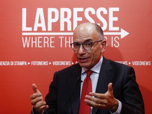 Elezioni, l'ultimo tragico Letta: insulta Livorno e si lagna della legge elettorale targata Pd