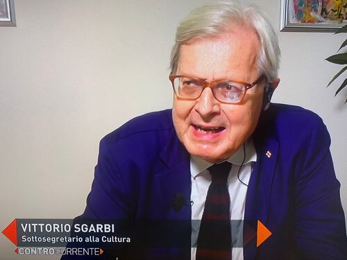 Reddito di cittadinanza, Sgarbi senza freni: "Misura della volontà di non lavorare"