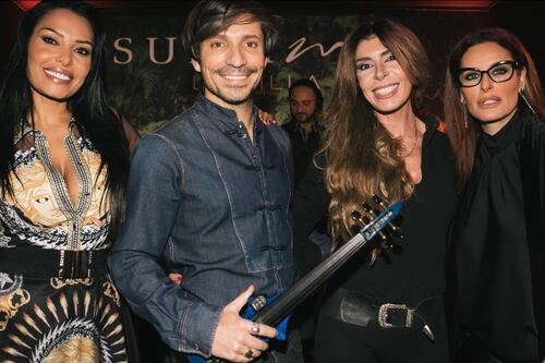 Pioggia di stelle al Christmas party romano