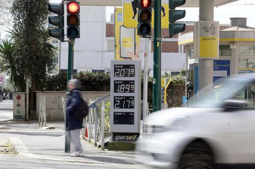 Al setaccio della Finanza i distributori di benzina