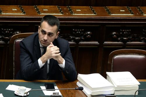 Reddito di cittadinanza, ecco i requisiti. Furbetti in galera fino a sei anni