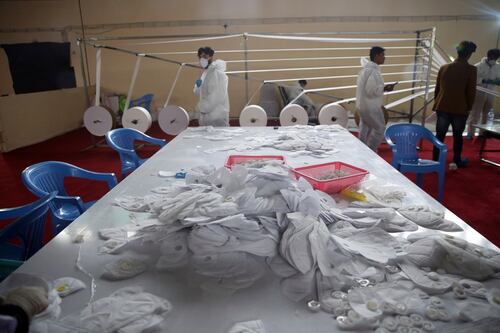 Coronavirus, sequestrate 400mila mascherine. Cinesi nei guai