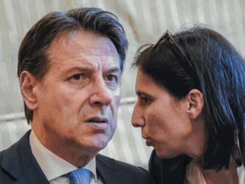 Conte e Schlein contro Meloni ma divisi sull'Ucraina. Caos risoluzioni a sinistra