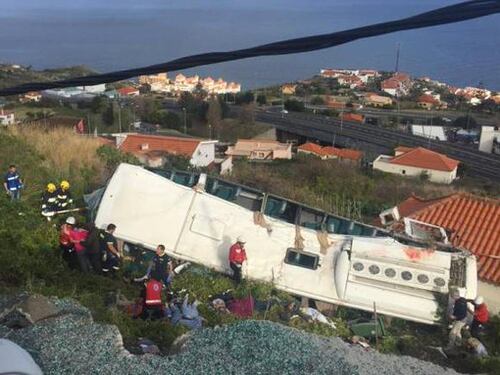 Pullman giù dal dirupo, strage di turisti tedeschi a Madeira